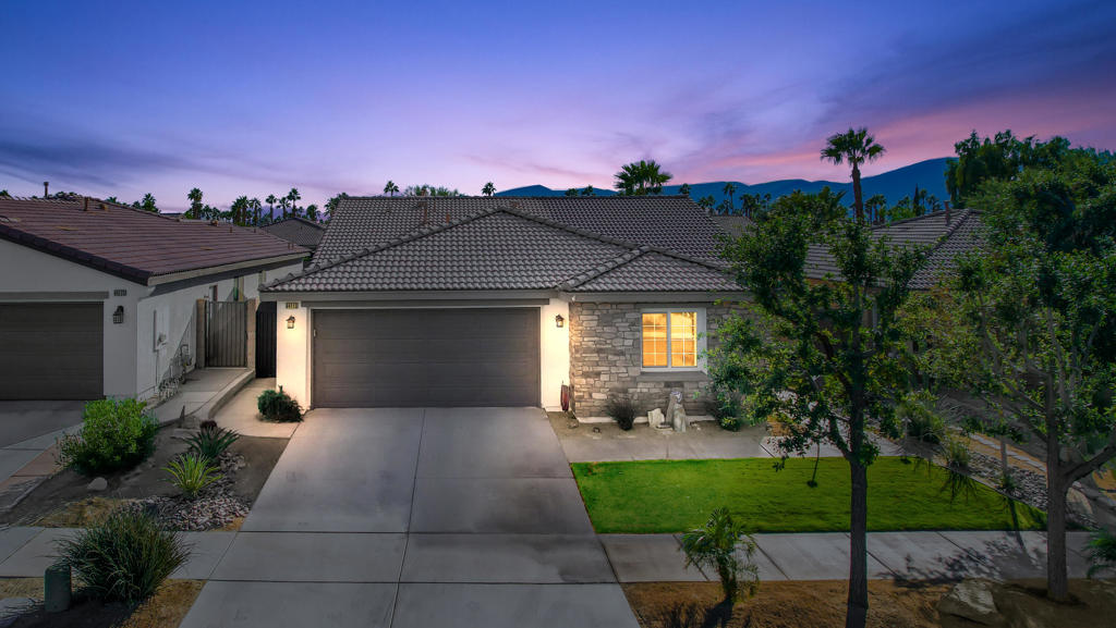 Terra Lago - Residential