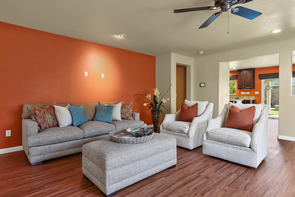 Terra Lago - Residential