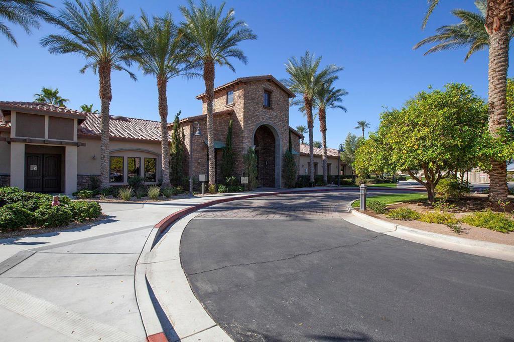 Terra Lago - Residential