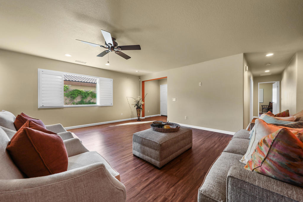 Terra Lago - Residential