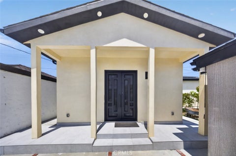 Photo of 10843 Cantara Street, Sun Valley, CA 91352 (MLS # GD26096477)