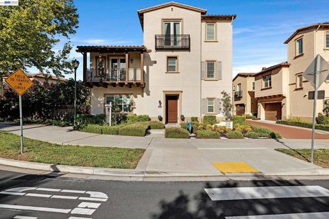 Photo of 6180 Alpine Blue Dr, San Ramon, CA 94582 (MLS # 41132734)