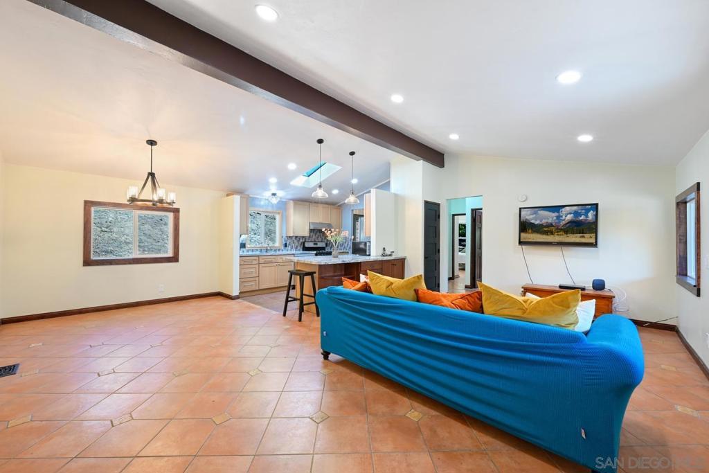 11414 Betsworth