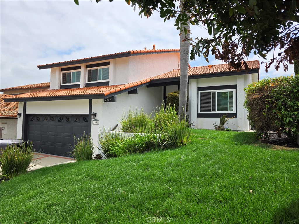 2937 Oakwood Lane