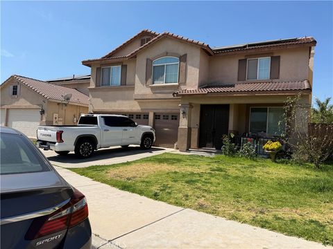5764 Riverwood Fontana CA 92336