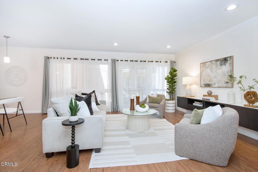 1127 E Del Mar Boulevard 323