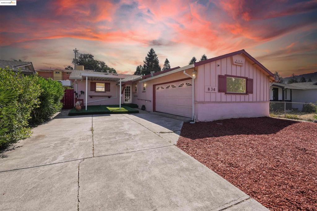 AMERICAN CANYON - Residential