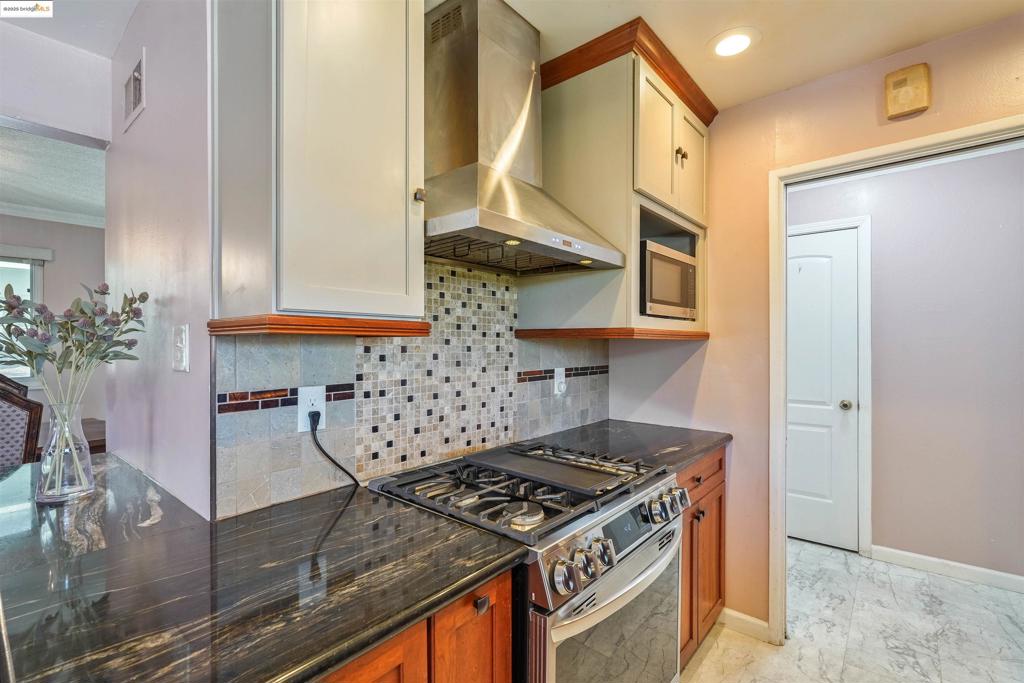 AMERICAN CANYON - Residential