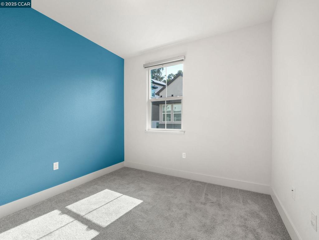 HAY HILLS - Residential