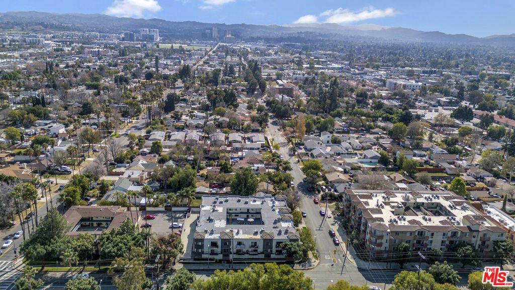 Properties 4 7550 Jordan Avenue