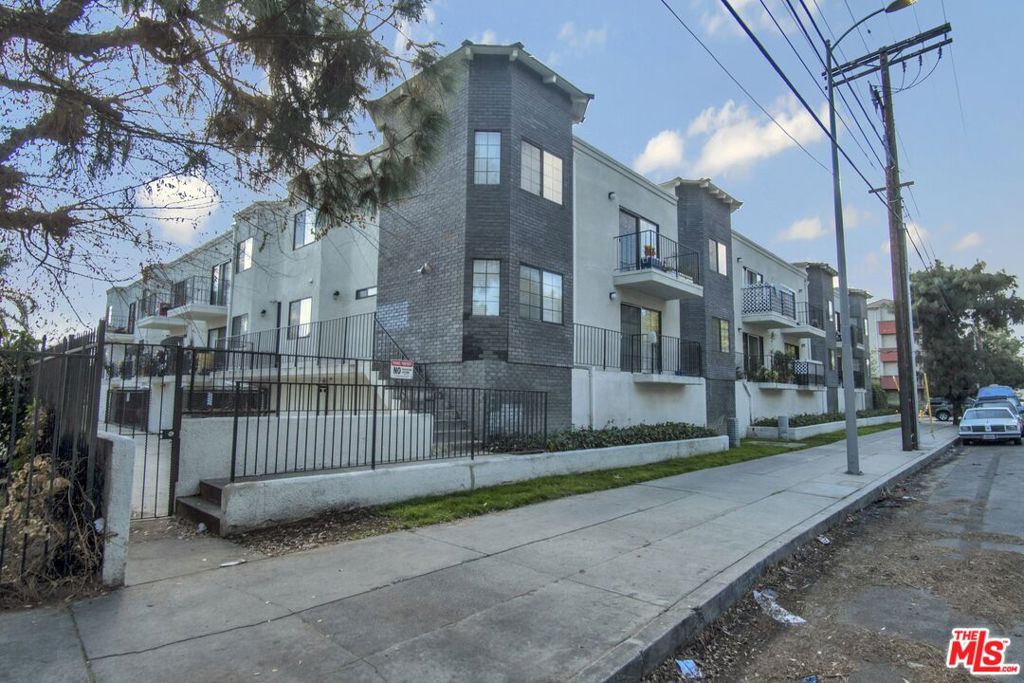 Properties 1 7550 Jordan Avenue