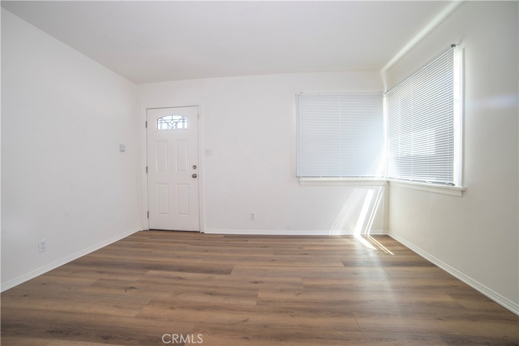 7052 Day Street