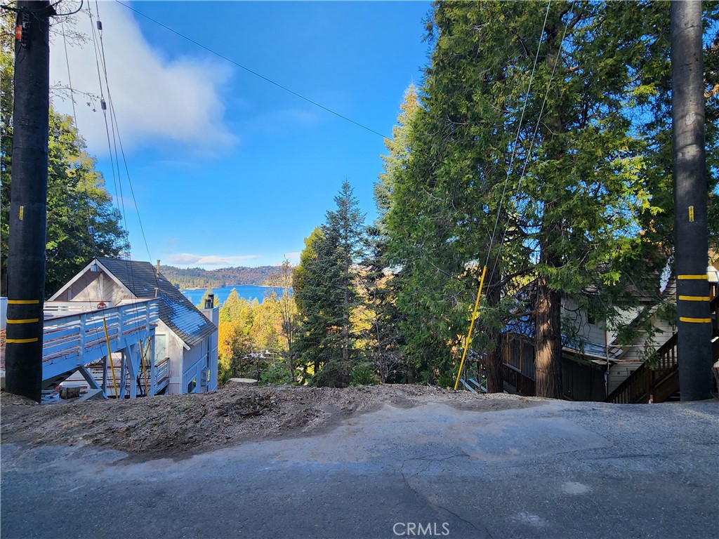 Arrowhead Woods (AWHW) - Land