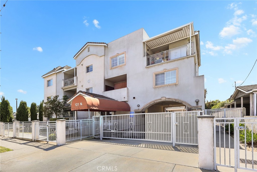 121 N Mcpherrin Avenue 105