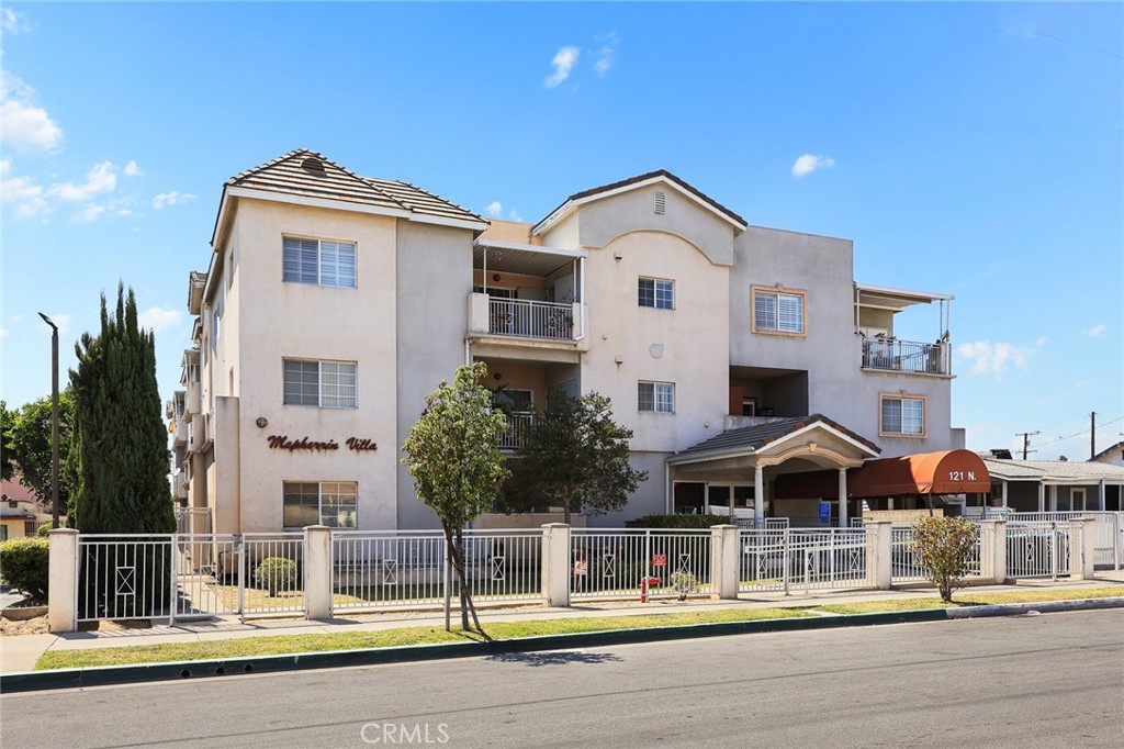 121 N Mcpherrin Avenue 105