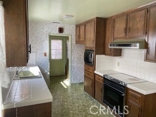 Carson Park/Long Beach (CLB) - Residential Lease