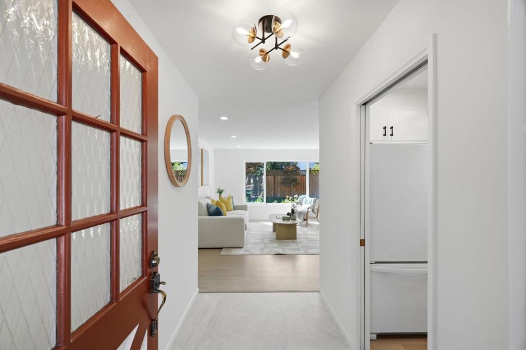 4886 Clarendon Drive