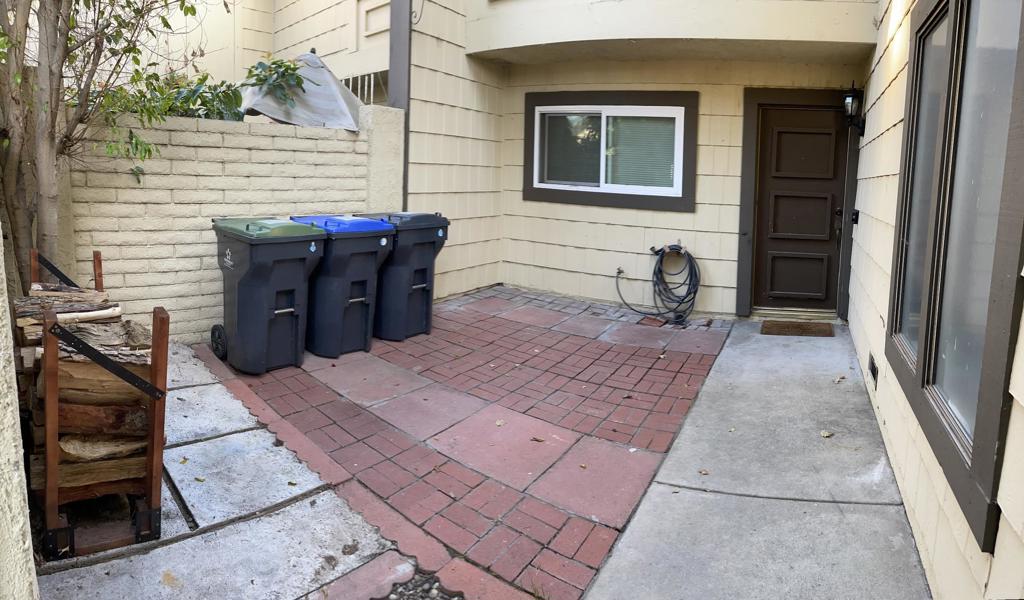2518 N Tustin 81