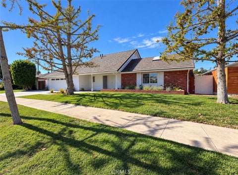 Photo of 626 S Coate RD, Orange, CA 92869 (MLS # OC26231005)