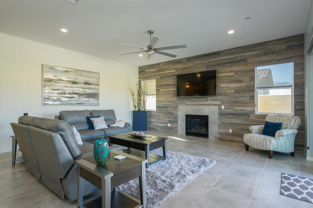 Desert Princess - Residential