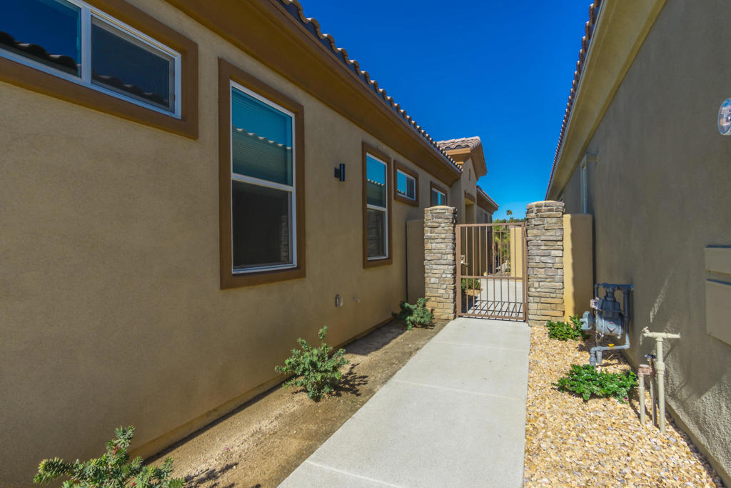 Desert Princess - Residential