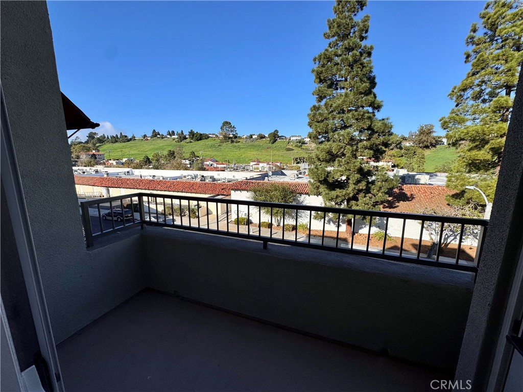 927 Deep Valley Drive 204