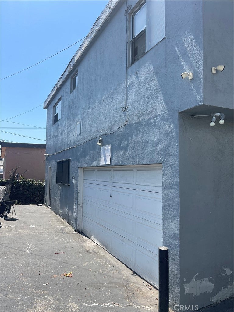 304 N Market