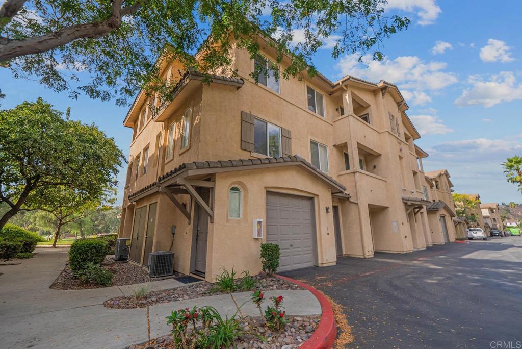 BDCC Fairway Villas (31206) - Residential