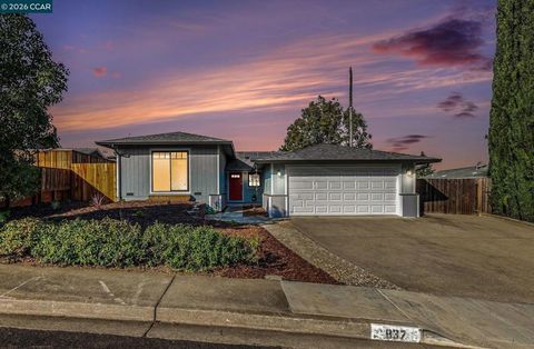 Photo of 837 Marie Ave Ave, Martinez, CA 94553 (MLS # 41129817)