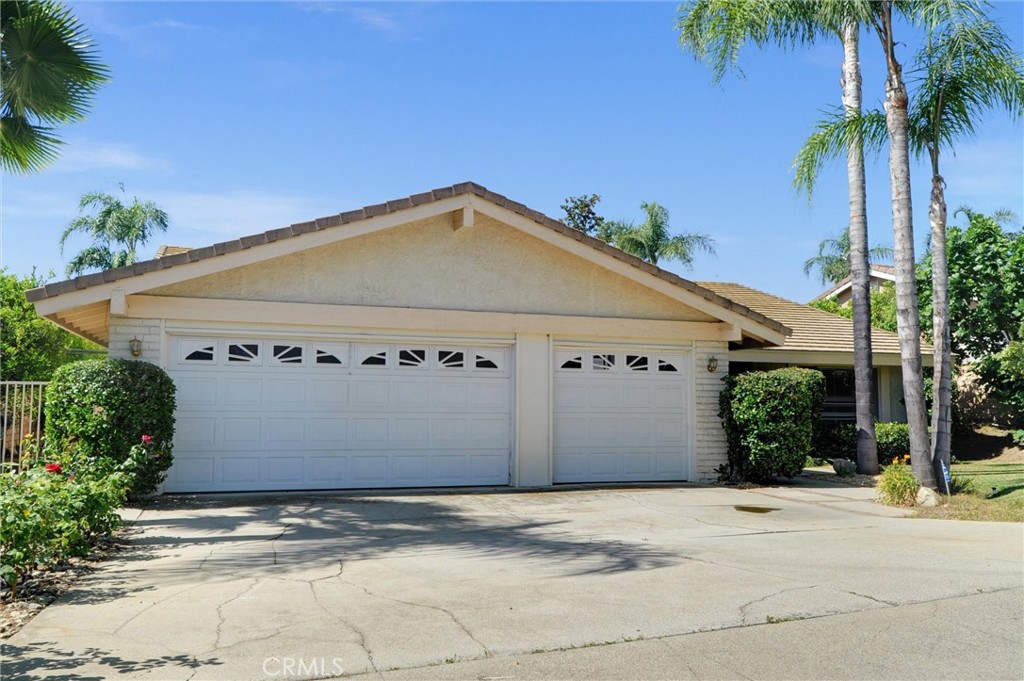 872 Deborah Street