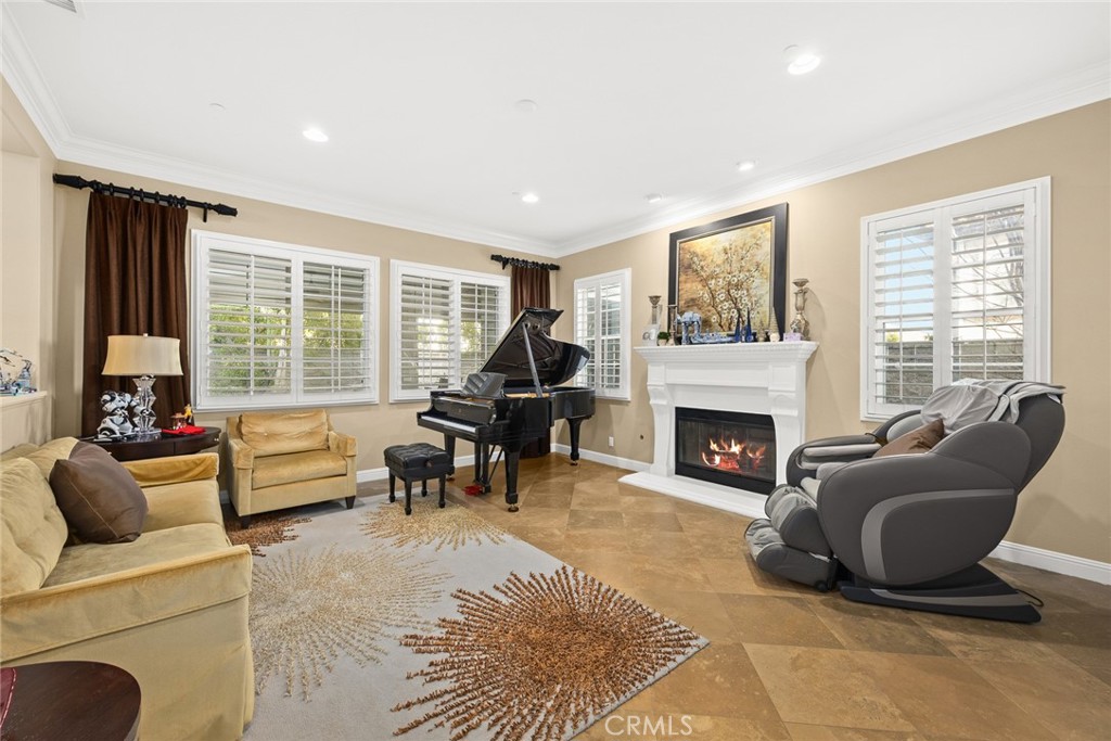 Vista Del Verde - Residential