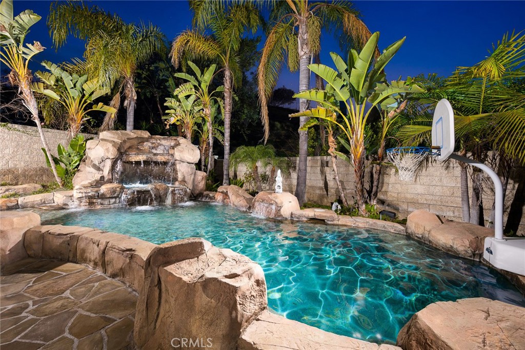 Vista Del Verde - Residential