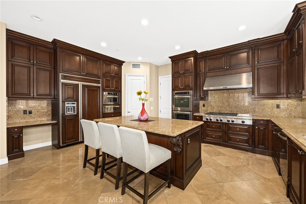 Vista Del Verde - Residential