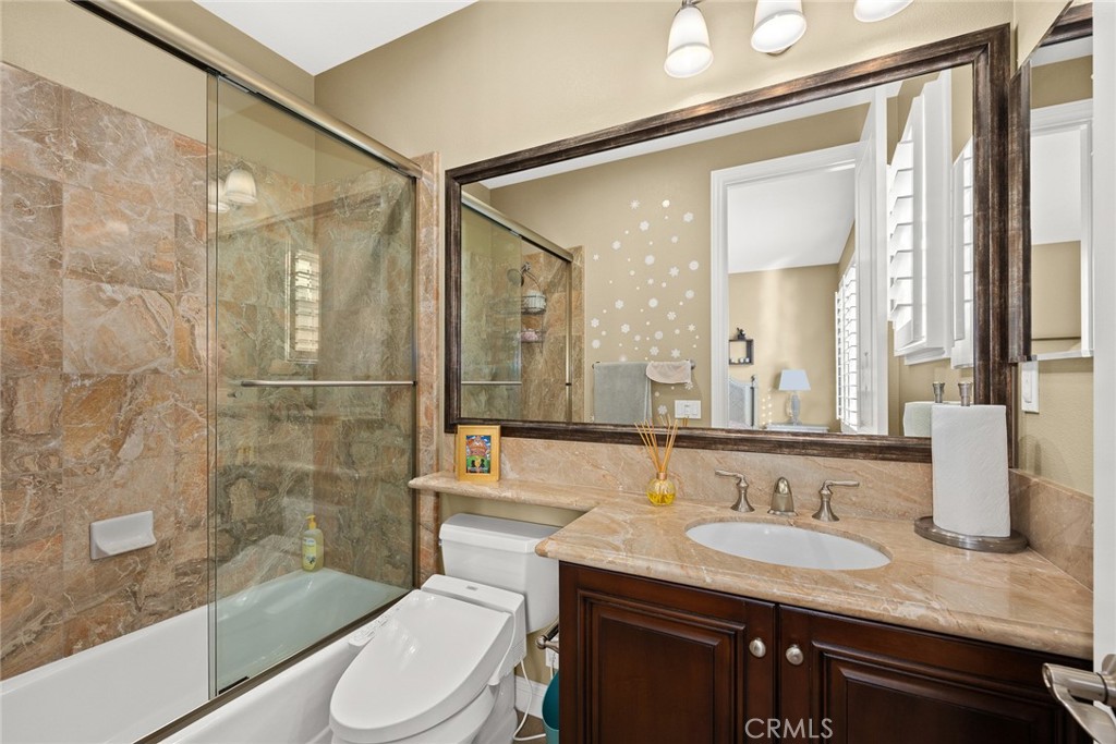 Vista Del Verde - Residential