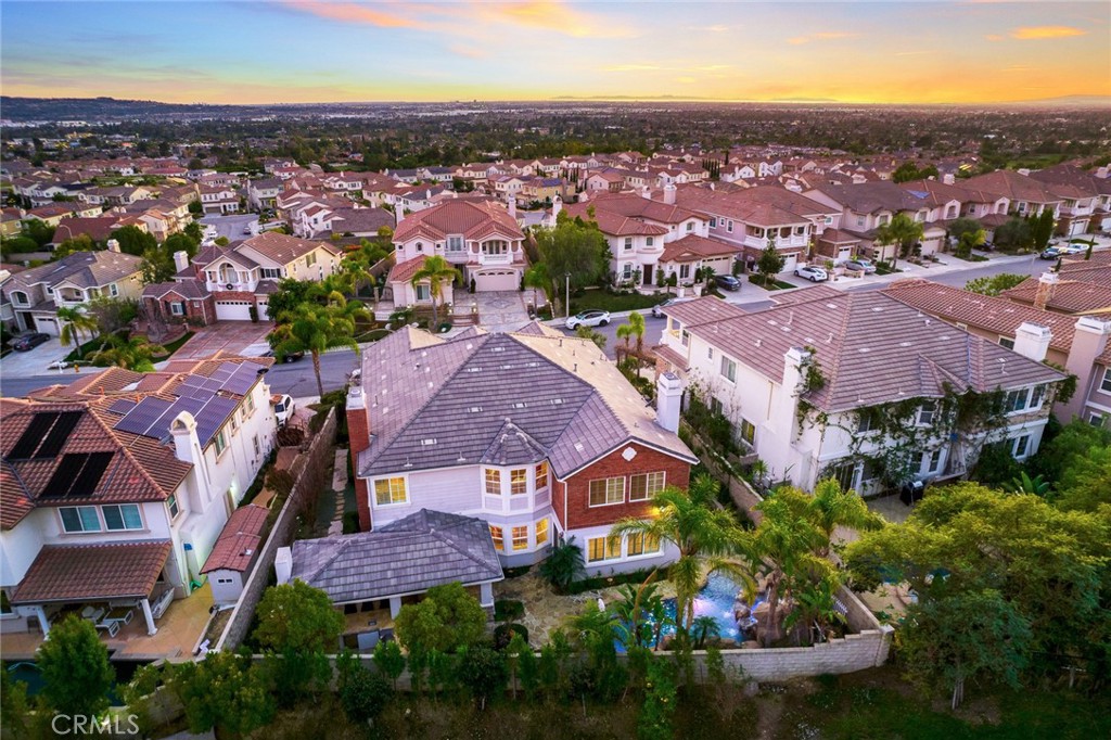 Vista Del Verde - Residential