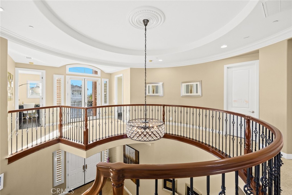 Vista Del Verde - Residential