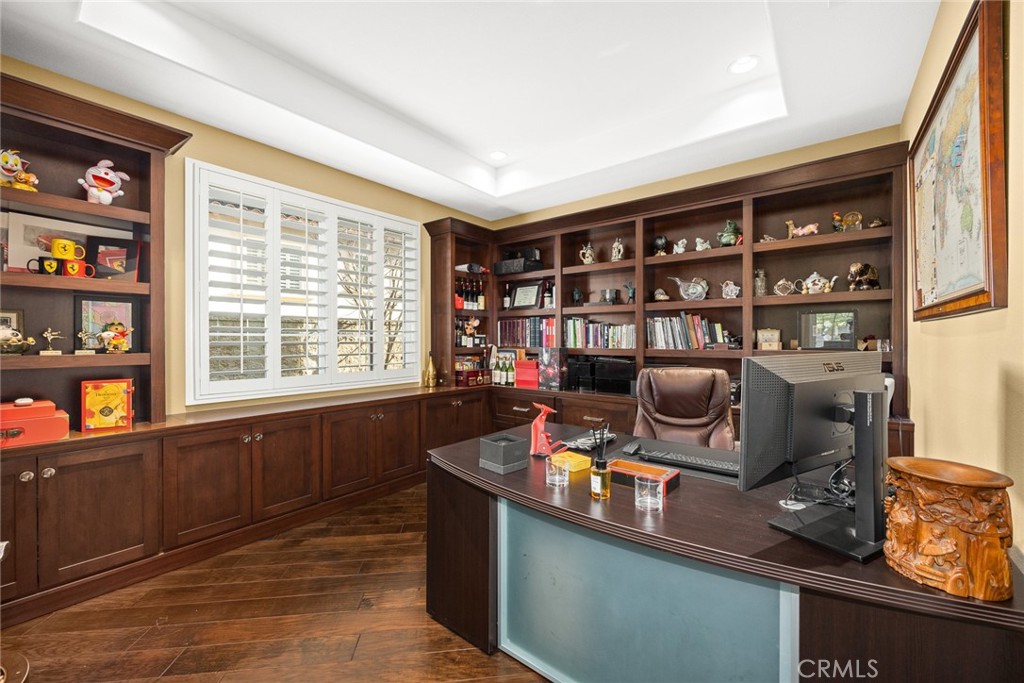 Vista Del Verde - Residential