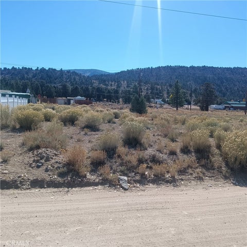 Photo of 777 Old Pioneer Town Road, Baldwin Lake, CA 92314 (MLS # JT26135553)