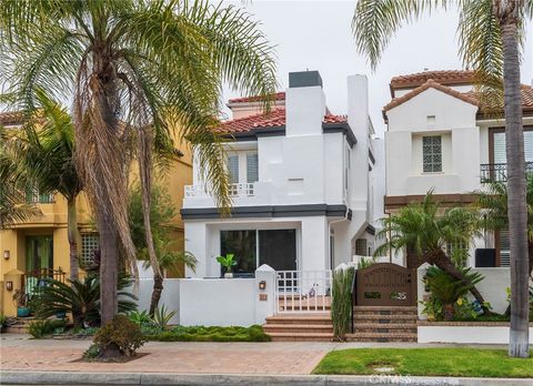 Photo of 515 21st Street, Huntington Beach, CA 92648 (MLS # OC26101521)