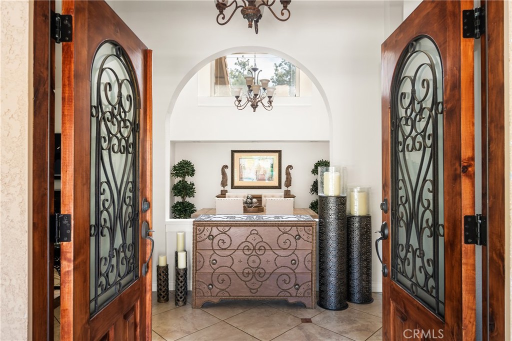 1203 Paseo Dorado