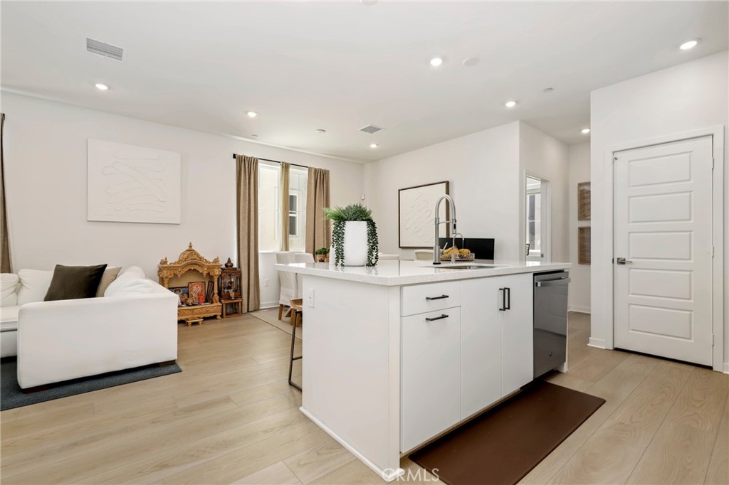 154 Ruby Rd
