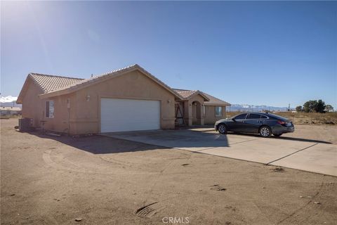 4265 Camellia Phelan CA 92371
