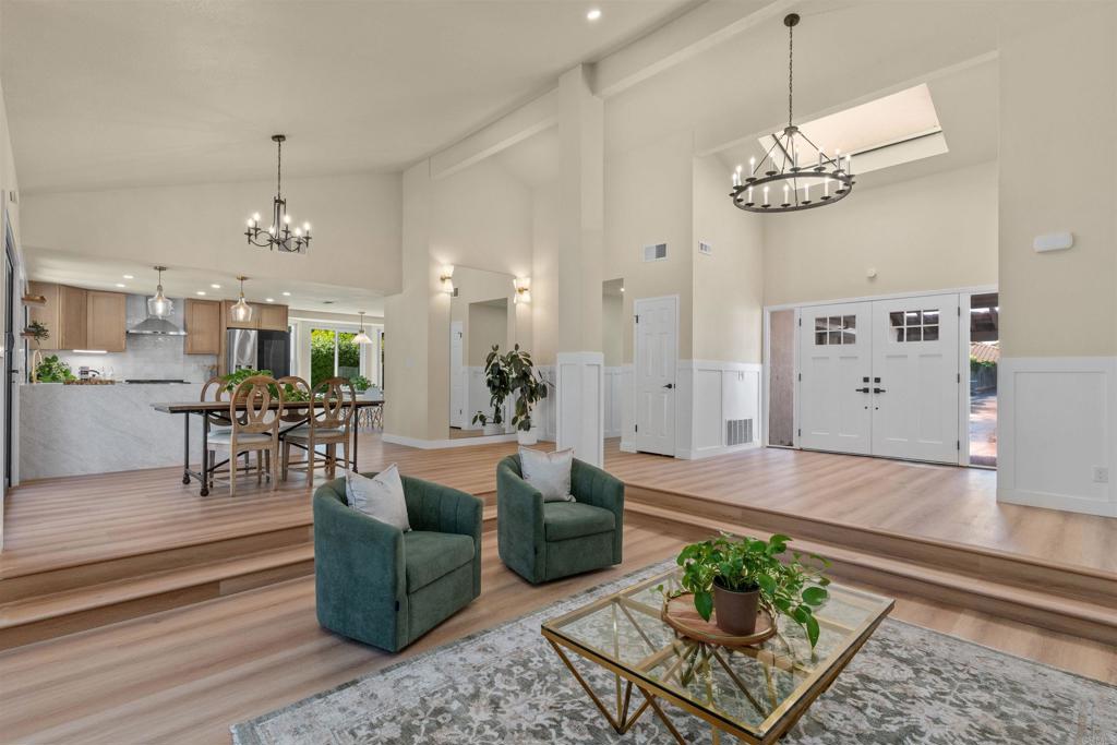 3565 Avenida Amorosa
