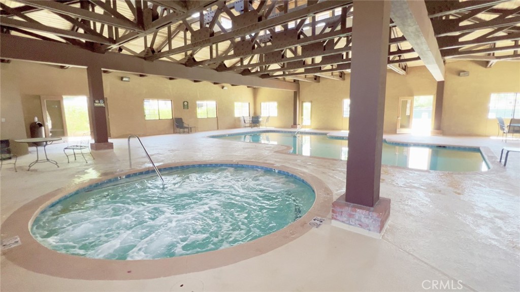 Desert Shadows RV Resort (33619) - Manufactured In Park