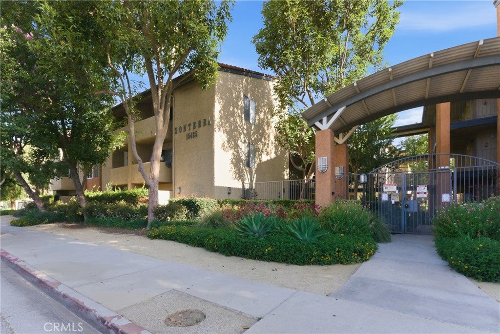 15425 Sherman Way 240