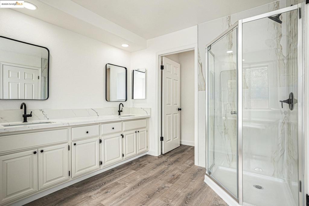 EL SOBRANTE VLY - Residential
