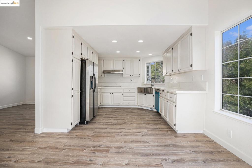 EL SOBRANTE VLY - Residential