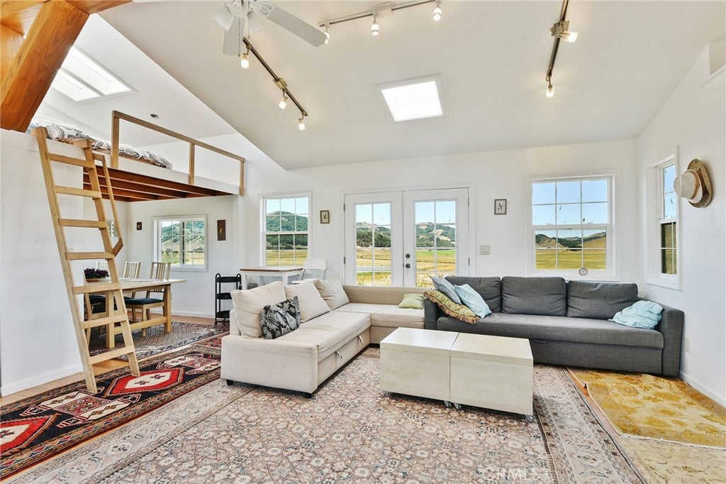 2590 CHILENO VALLEY ROAD