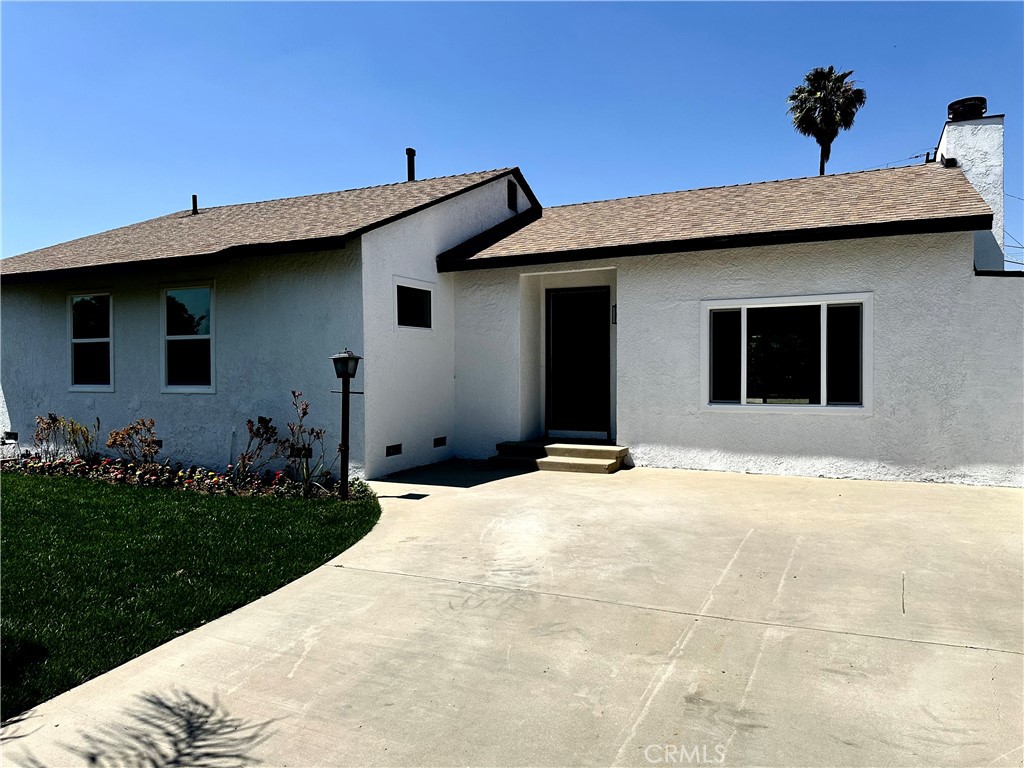 16913 Covello Street