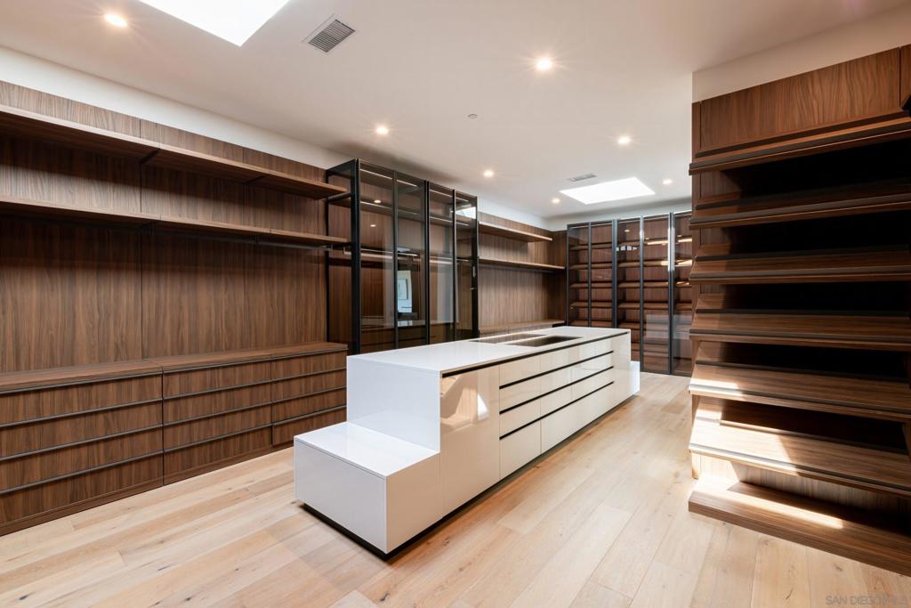 Rancho Santa Fe - Residential